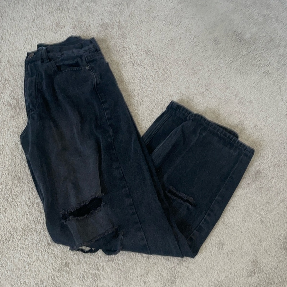 Boohoo Distressed Black Jeans